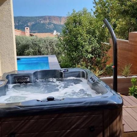Reves De Vie, Appartement Vue Mer, Grande Piscine Privee , Spa Privatif Cassis Zewnętrze zdjęcie